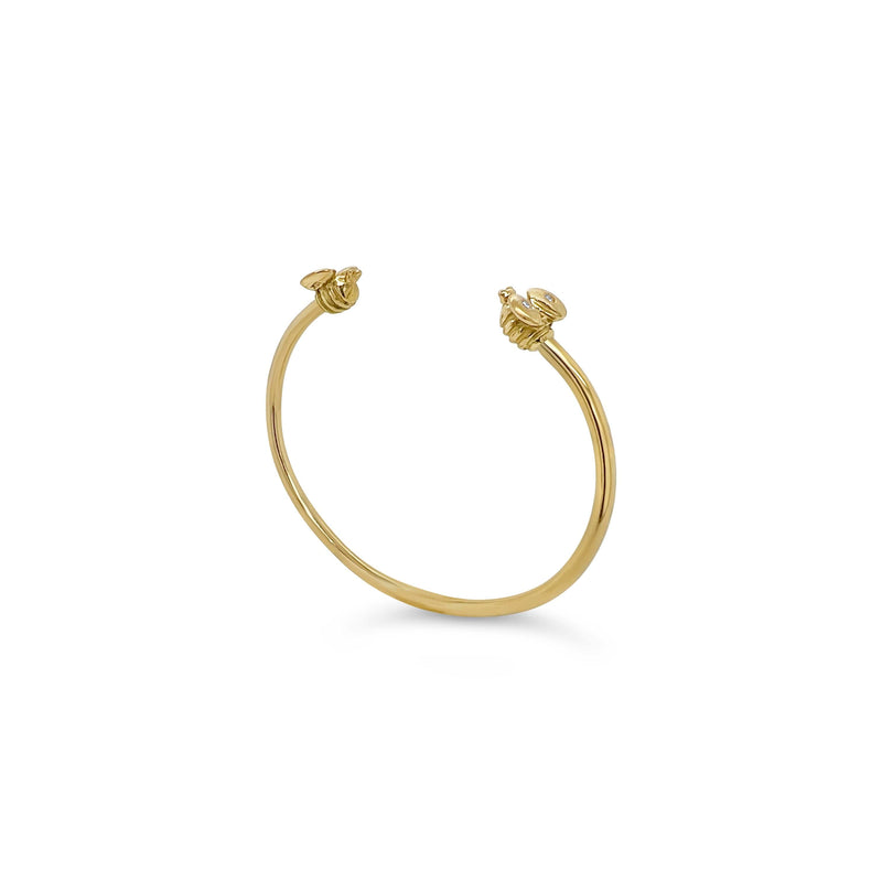 products/gold_diamond_bee_wire_bangle.jpg