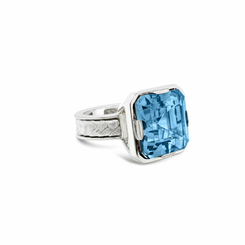 files/14mm_square_blue_topaz_ring.jpg