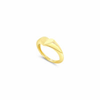 Itsy Bitsy 18k Gold Sanguine Heart Ring