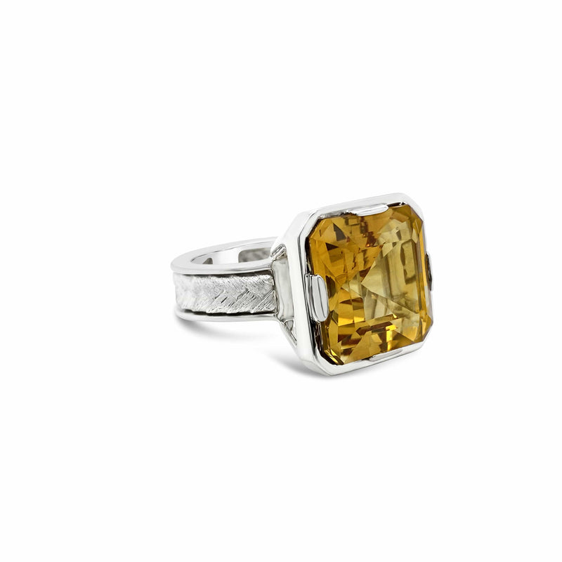 files/yellow_citrine_cocktail_ring_silver.jpg