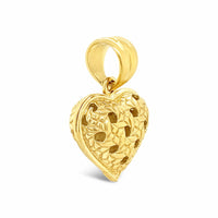 18k gold heart pendant