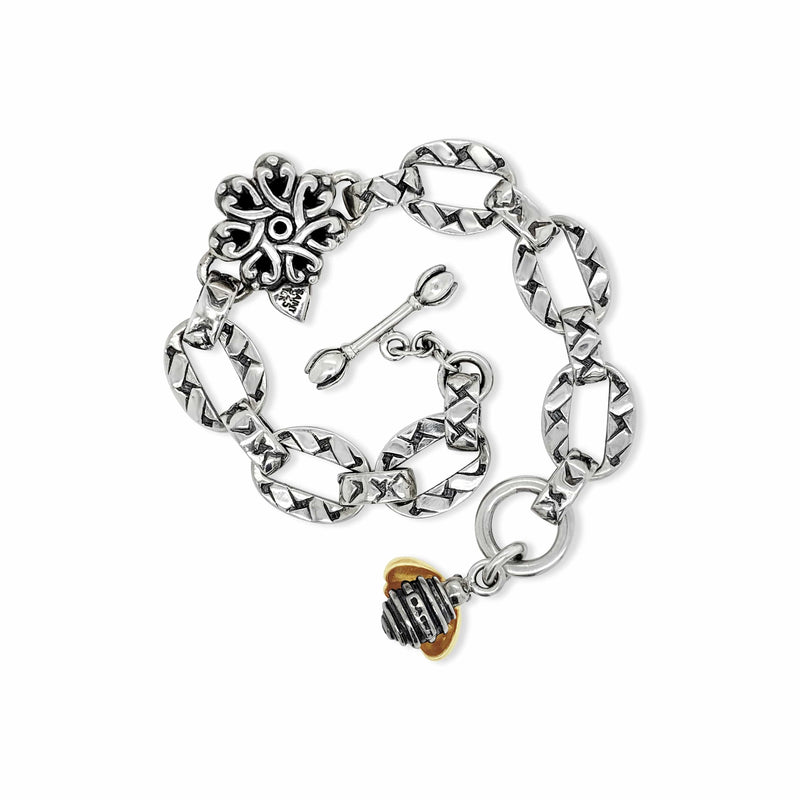 products/flower_toggle_bracelet.jpg