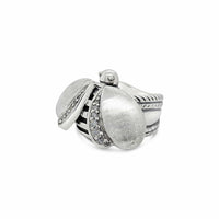 .925 bee diamond ring