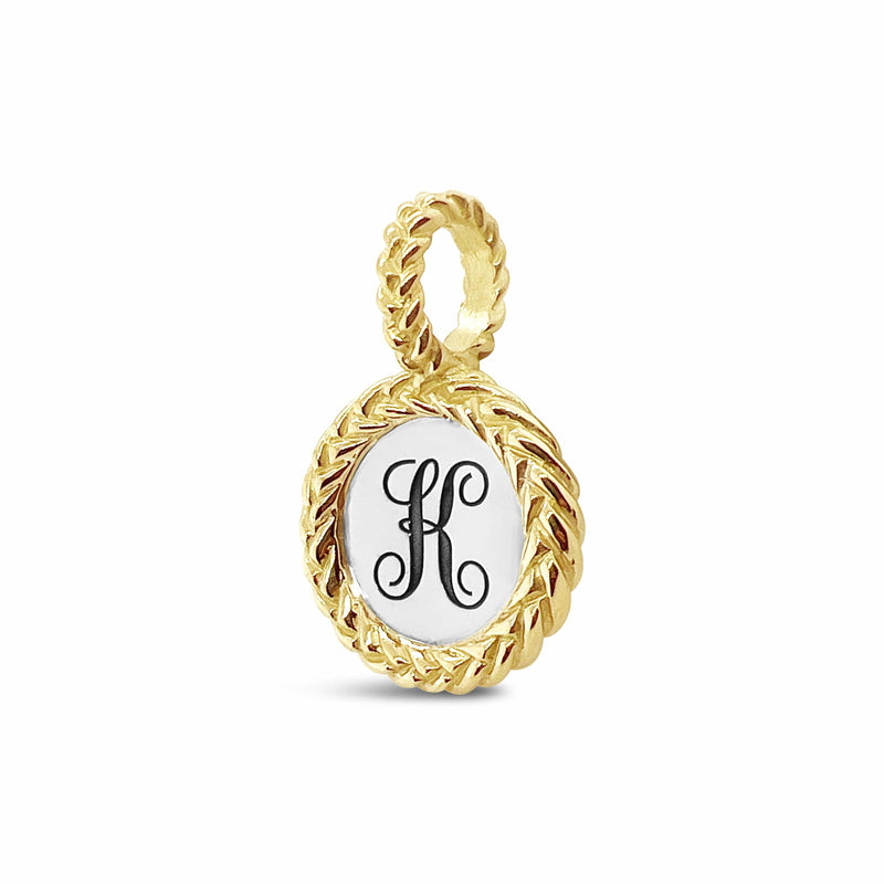 products/gold_pendant_with_initial.jpg