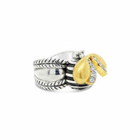 large scame bee ring with diamond wings