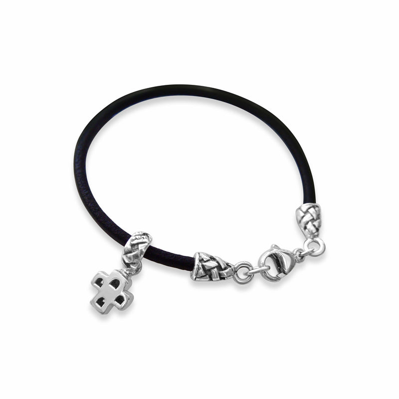 products/leather_charm_bracelet.jpg
