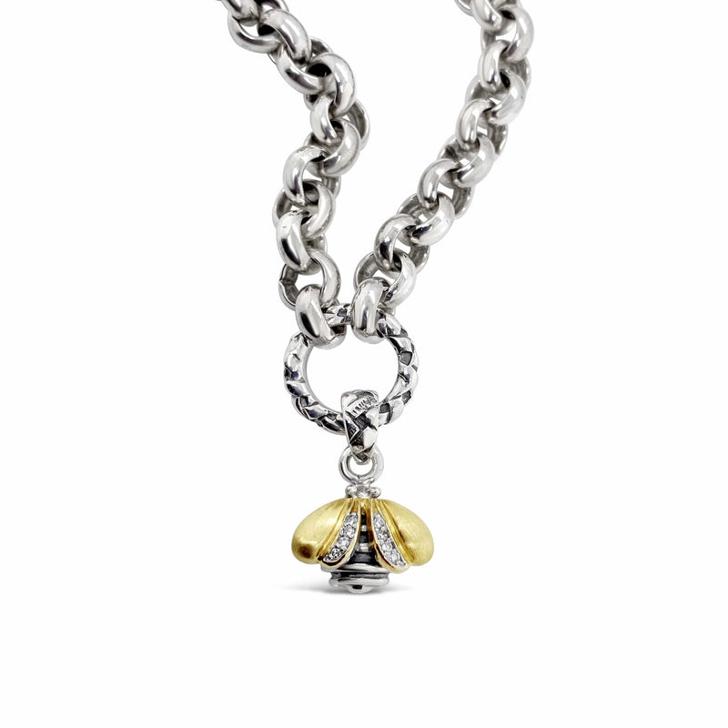 products/silver_chain_with_gold_bee.jpg